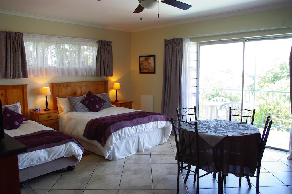 Aqua Marine Guest House Port Elizabeth Room photo